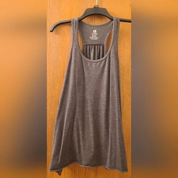 Epic MMA Gear Flowy Racerback Tank Top gray size Large - Picture 1 of 4